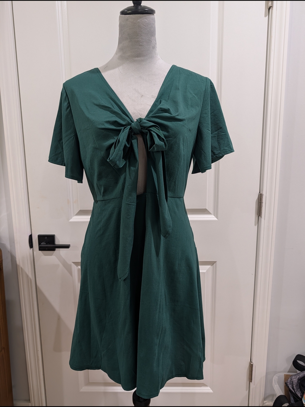 Emerald Tie-Front‎ A-Line Dress - Picture 2 of 6